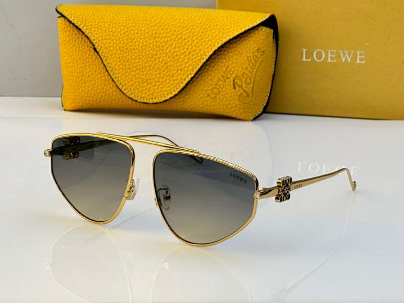 Picture of Loewe Sunglasses _SKUfw52450349fw